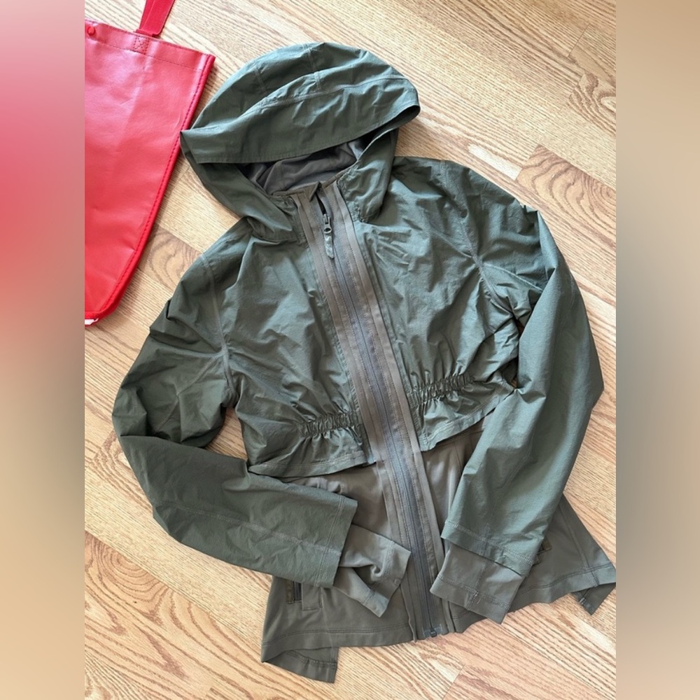 Lululemon jacket - Picture 2 of 6